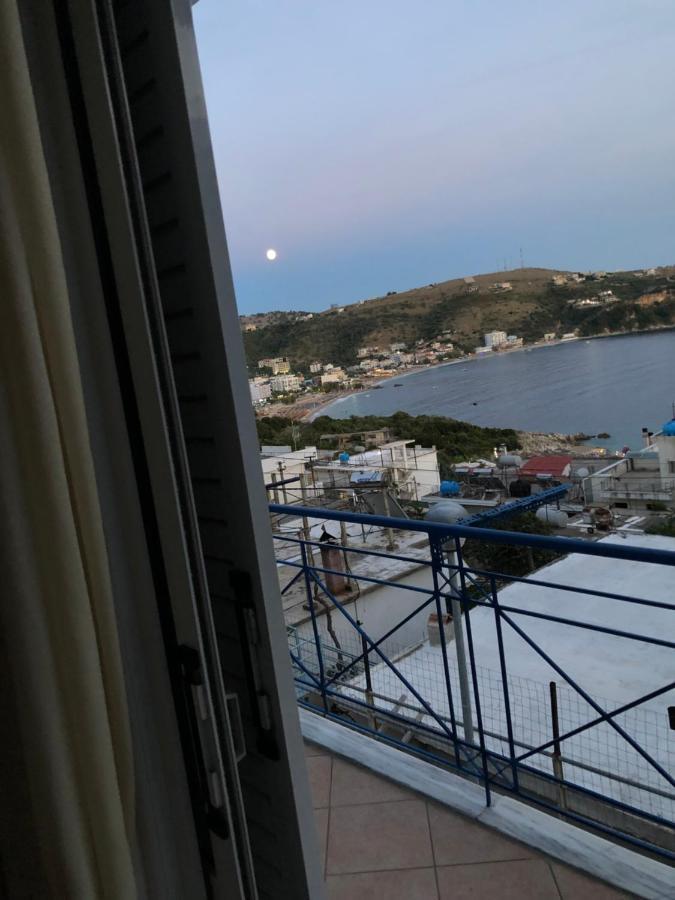 Dina House Apartment Himare Bagian luar foto